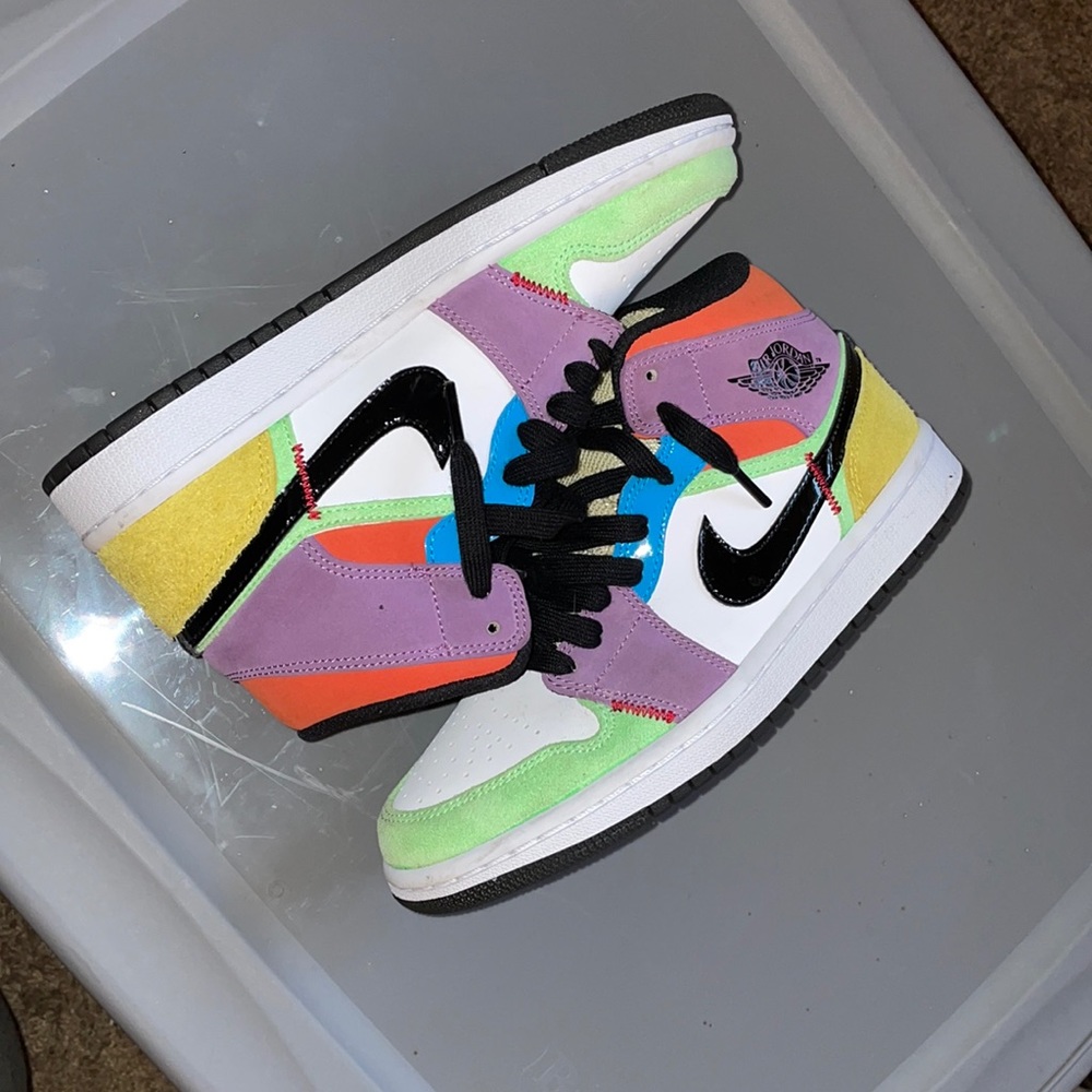 Kids Jordan 1’s